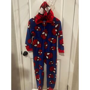 Marvel Spiderman One Piece PJs Size Medium 8/10